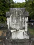 image of grave number 379371